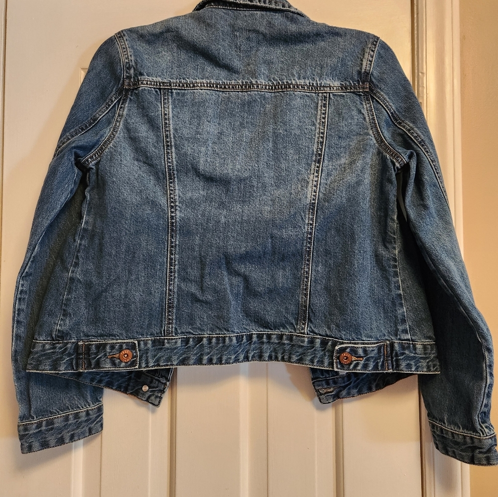 Denim jacket - Picture 2 of 9